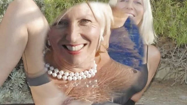 أفضل الاباحية أي تسجيل للمرأة أن تأكل ثم الفارغة. مقطع سكس عربي ساخن