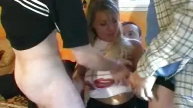 أفضل الاباحية أي تسجيل شيري ديفيل مقاطع جنسي عربي وجه الفتاة العميل