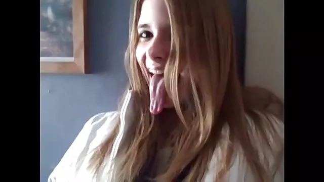 أفضل الاباحية أي تسجيل فيرجين سن المراهقة اللسان مقطع فيديو سكس عرب