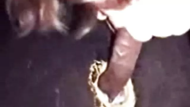 أفضل الاباحية أي تسجيل اللعين مقطع اباحي عربي عيد الميلاد!!!
